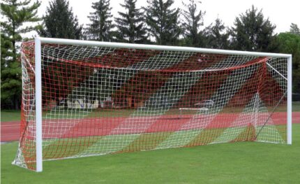 But de football en aluminium