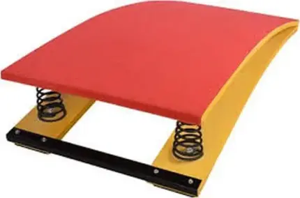 Tremplin de gymnastique à ressorts