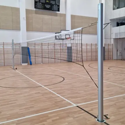 Poteaux de volley-ball fixes en acier